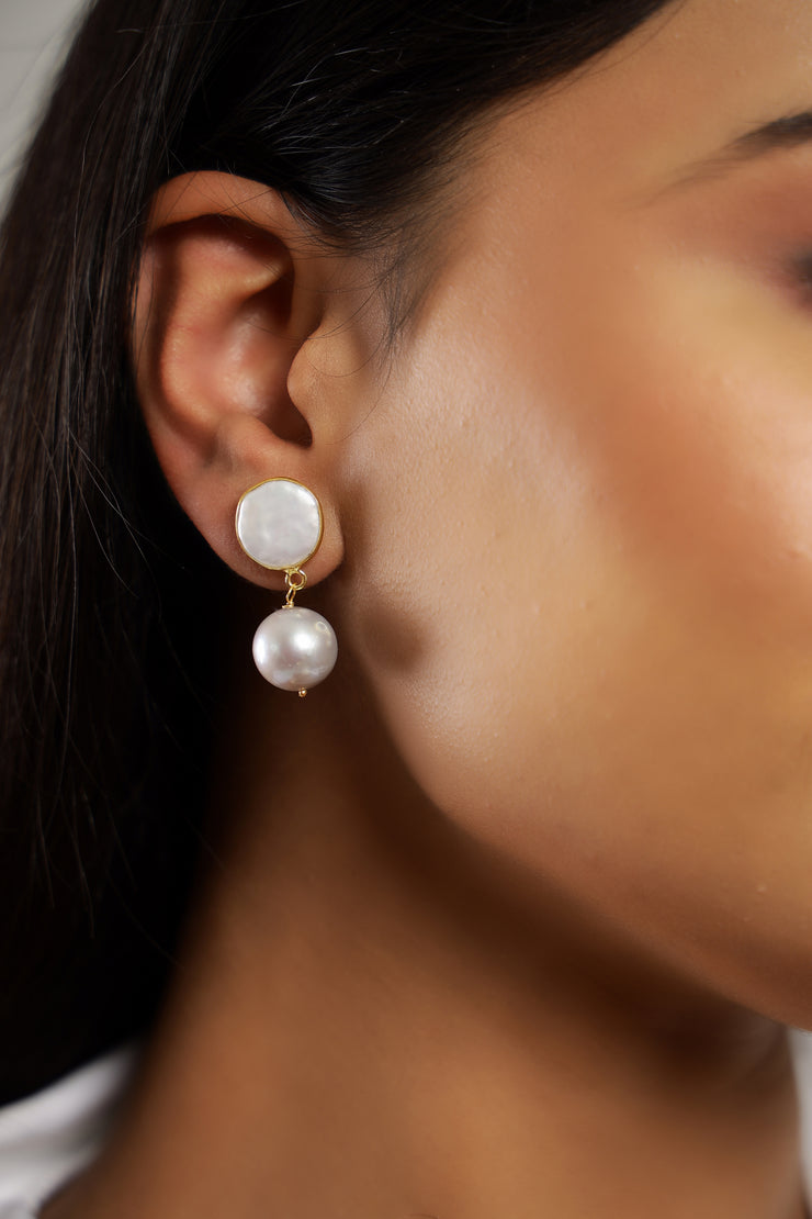 coin shape Pearl silver earrings