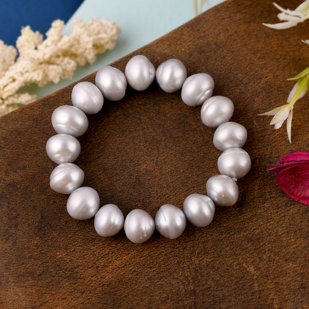 Pearl stretchy bracelet