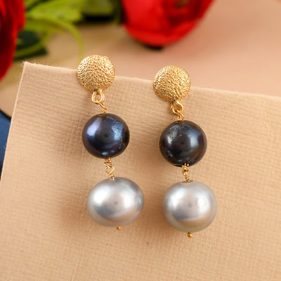 Two tone pearl silver earring