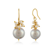 Tiny Pearls Silver Earring