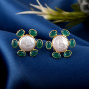 Coin Shape Emarald Pearl Silver Stud Earring